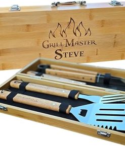 Great Scrape® Personalized BBQ Gift Set - Custom Engraved Grill Tools Set The Perfect Unique Gift for Any Grilling Enthusiast and Any Occasion: Fathers Day, Birthdays, Weddings, or Christmas.